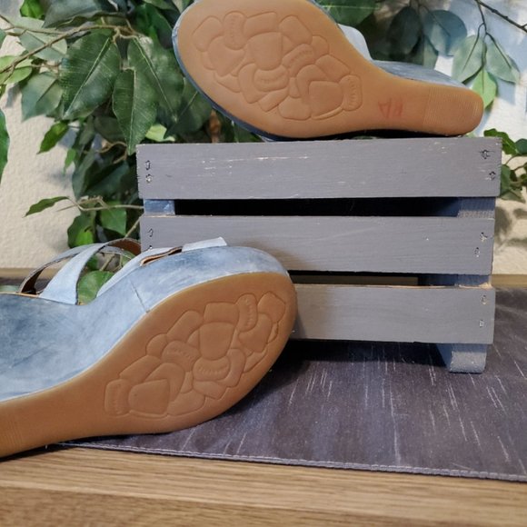 Kork-Ease Gracen Platform Wedge Sandal - Picture 4 of 5